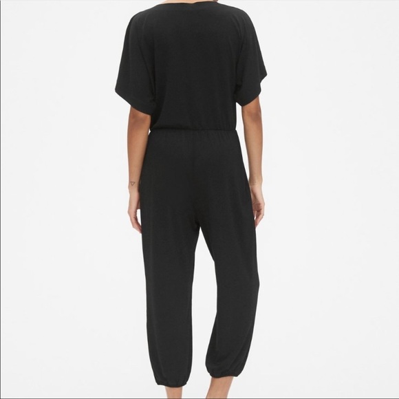 Gap (M) kimono sleeve, cropped, jumpsuit. - Picture 10 of 10